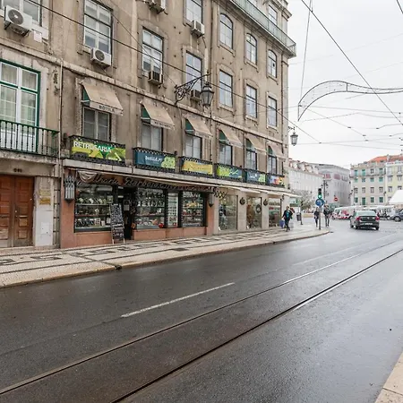 Апартаменти Upscale & Trendy Flat In The Center *