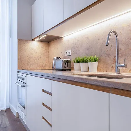 Apartment Upscale & Trendy Flat In The Center By Lovelystay Lissabon