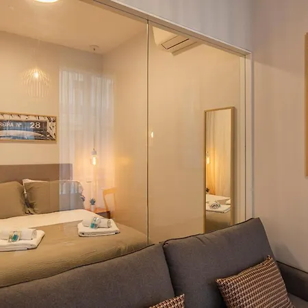 Upscale & Trendy Flat In The Center * Lisbon
